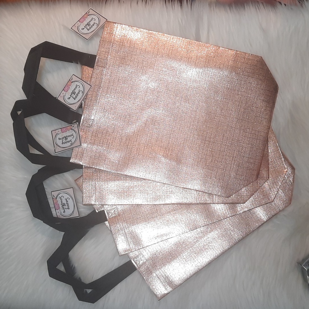Chic Rose Gold Tote Bag with Metallic Sheen -  Set of 4